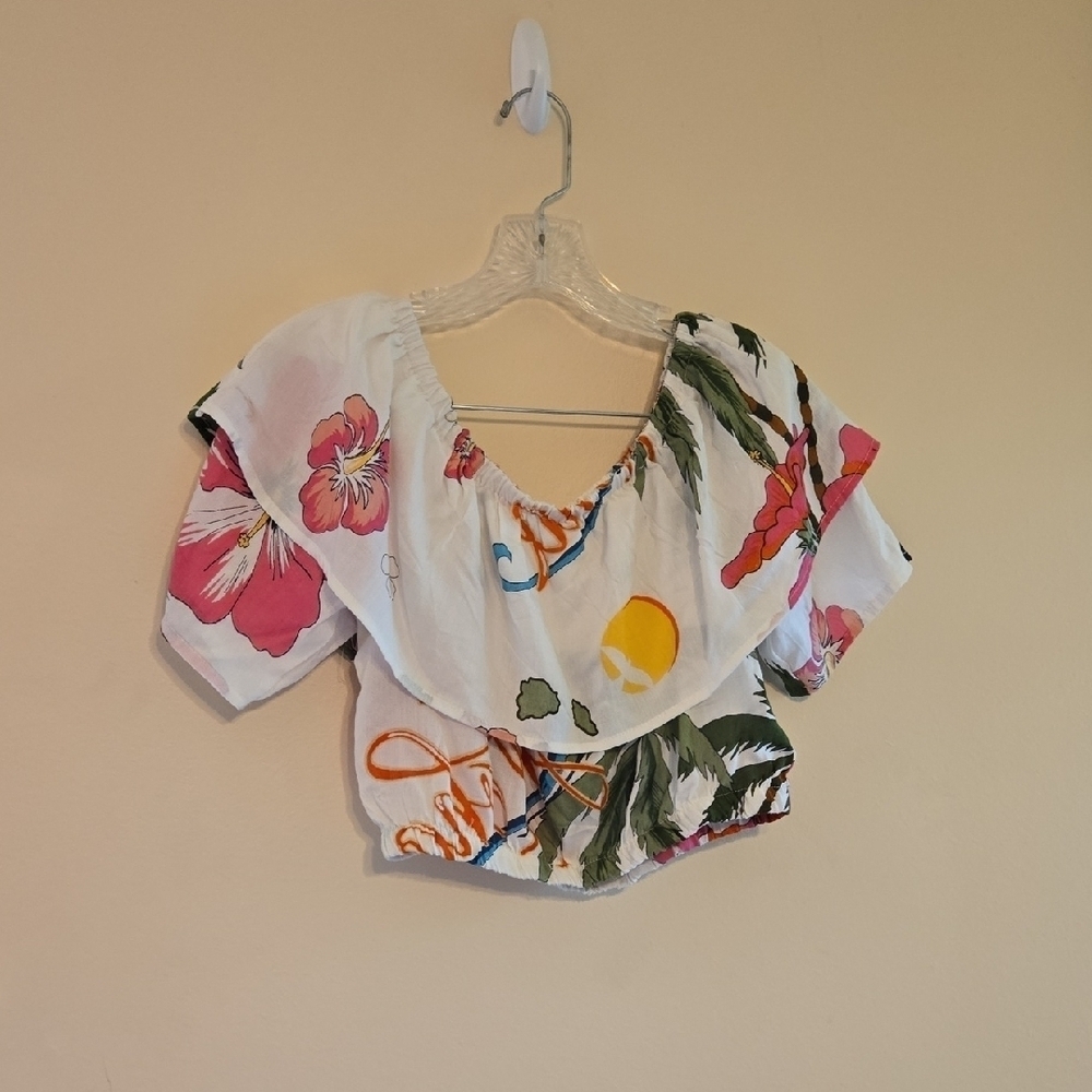 Pink and Green Flutter Sleeve Resort Two Piece Set - Picture 4 of 5